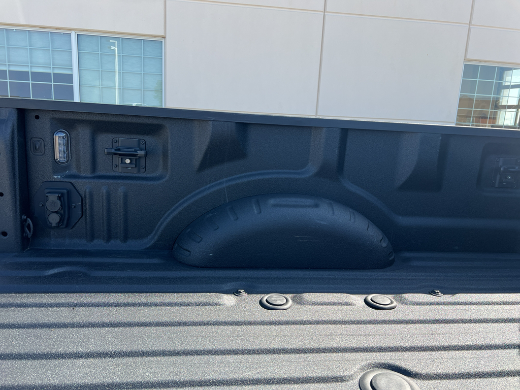 2023 Ford F-350 Lariat photo 8