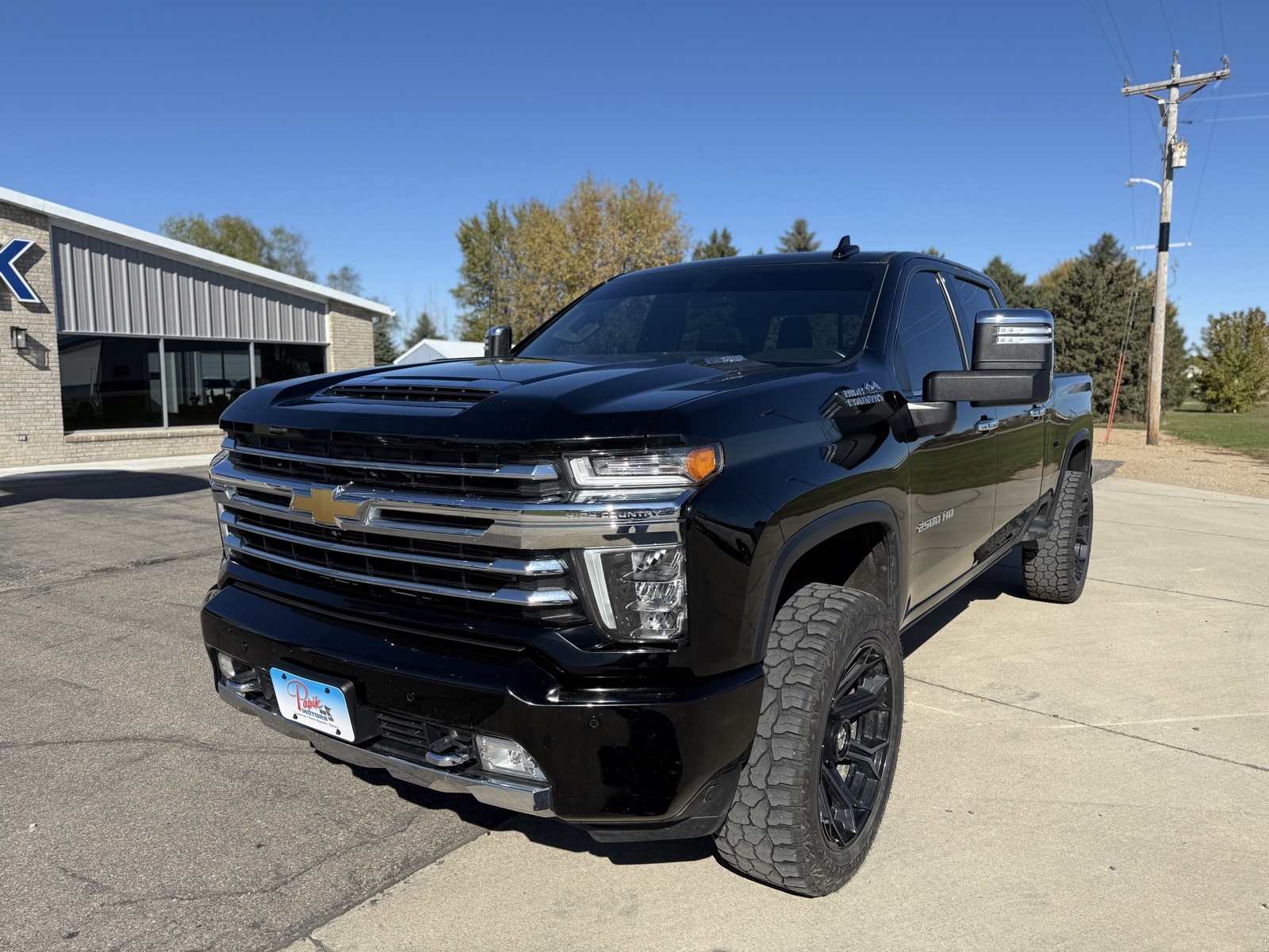 2021 Chevrolet Silverado 2500HD High Country photo 2