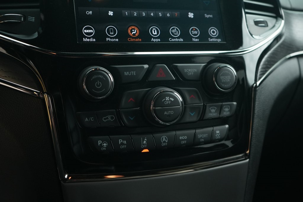 2020 Jeep Grand Cherokee High Altitude photo 23