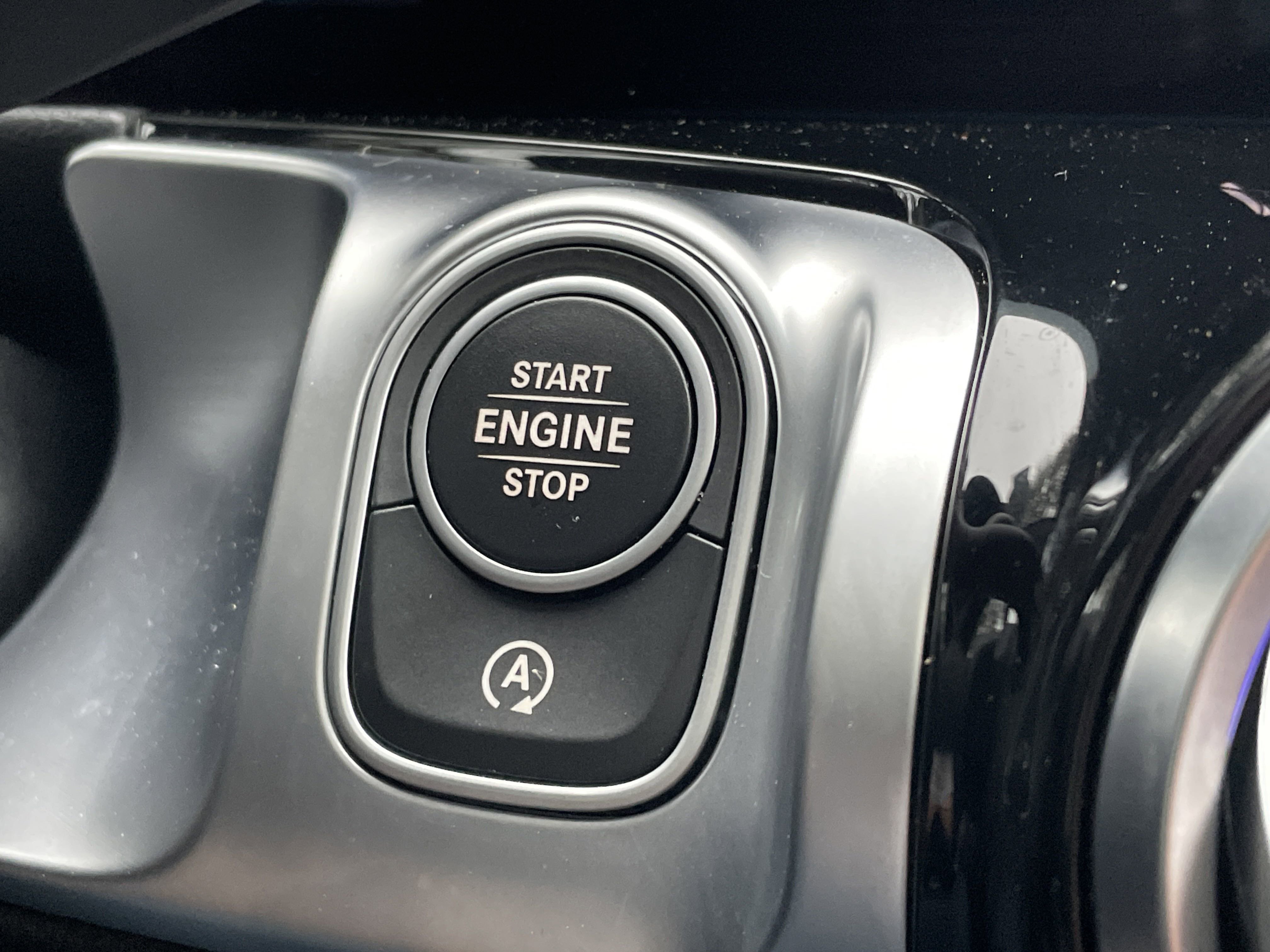 2024 Mercedes Benz GLB 250 4MATIC photo 14