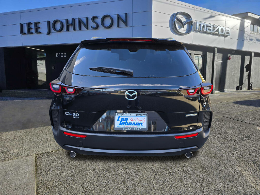 2025 Mazda CX-50 2.5 Select photo 3