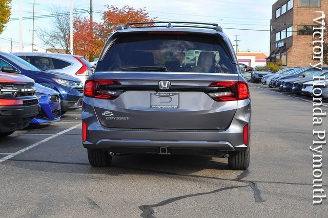 2026 Honda Odyssey EX-L photo 2