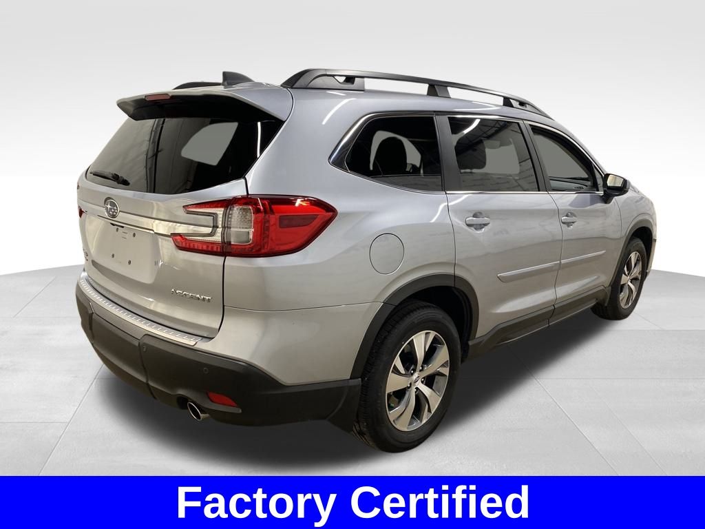 2025 Subaru Ascent Premium photo 2