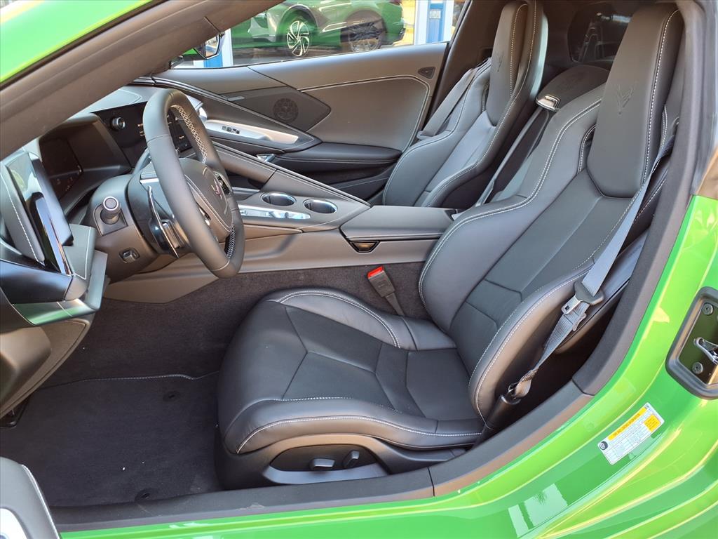 2026 Chevrolet Corvette Stingray 1LT photo 4