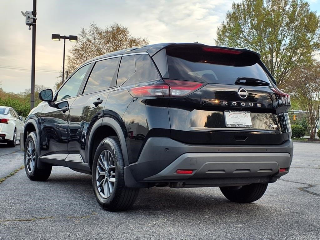 2022 Nissan Rogue S photo 6