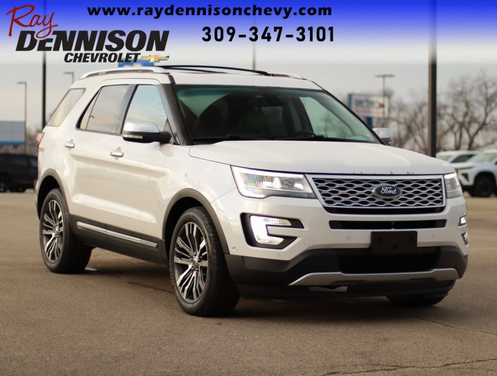 2017 Ford Explorer Platinum's photo