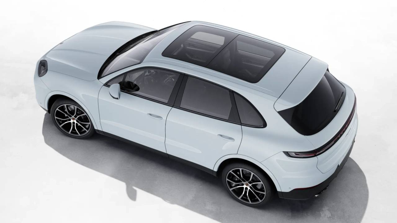 2025 Porsche Cayenne photo 4