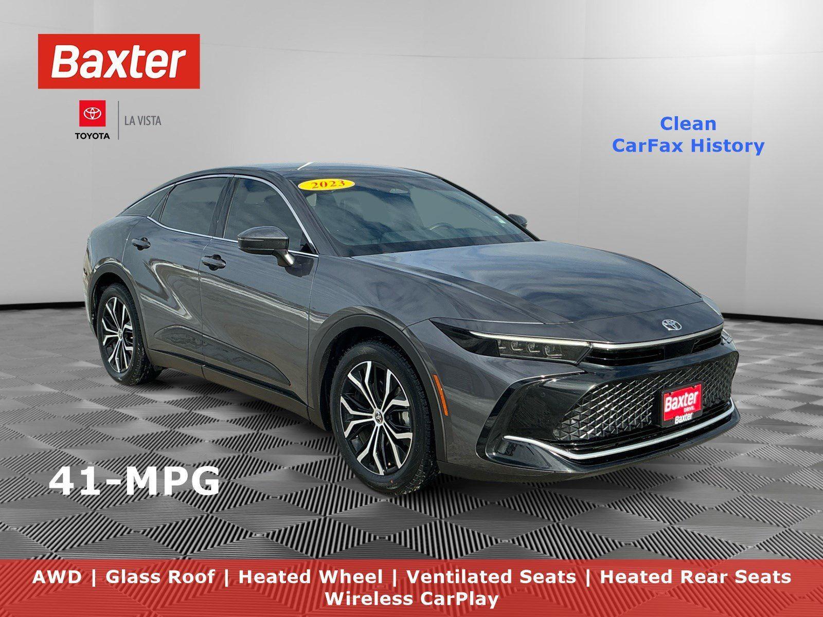 2023 Toyota Crown Limited's photo