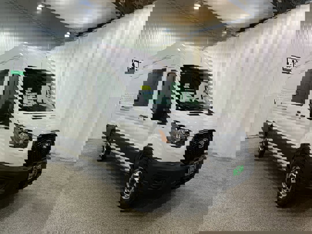2026 Ford Transit Van Base's photo