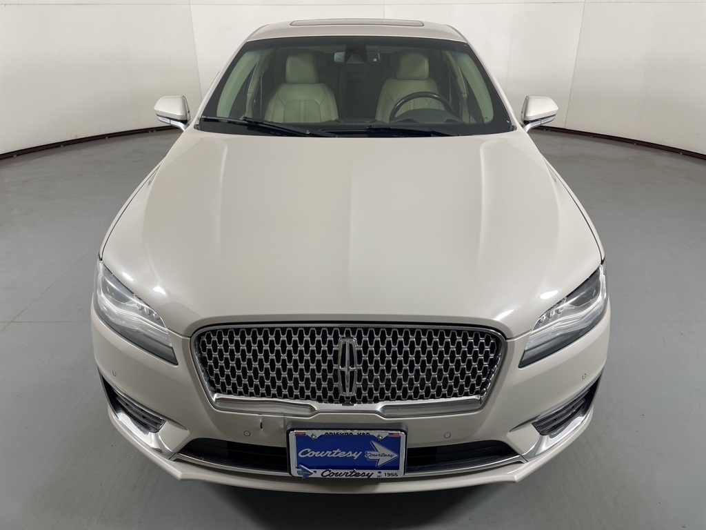 2020 Lincoln MKZ Hybrid Reserve photo 3