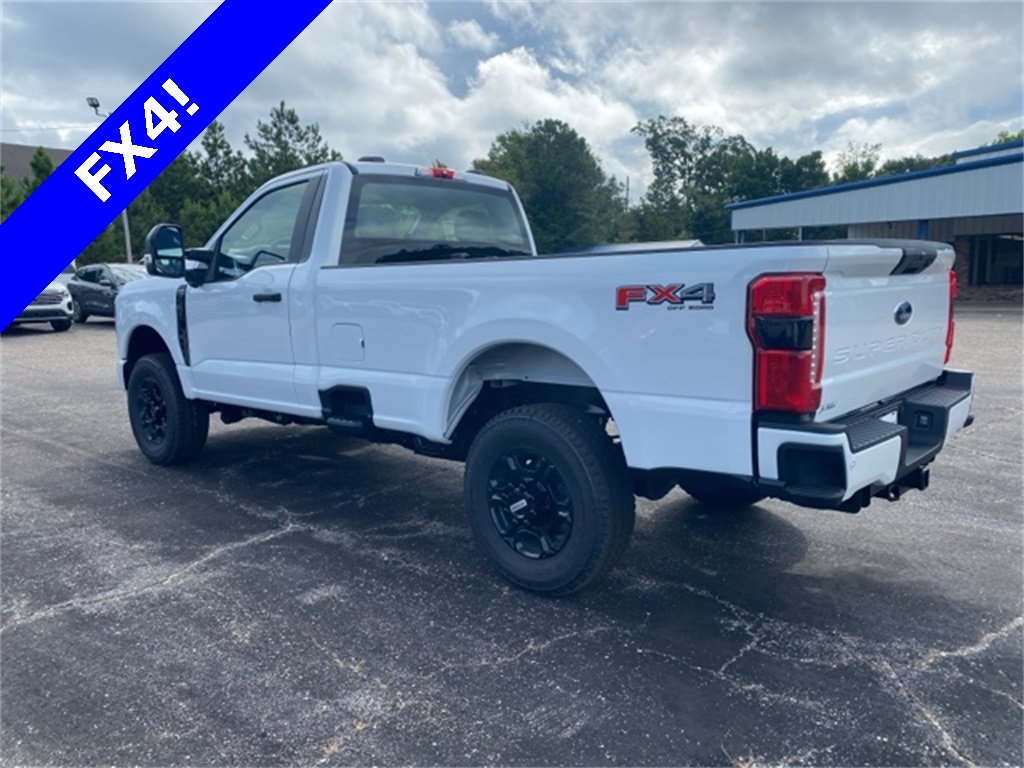 2025 Ford F-350 XL photo 13