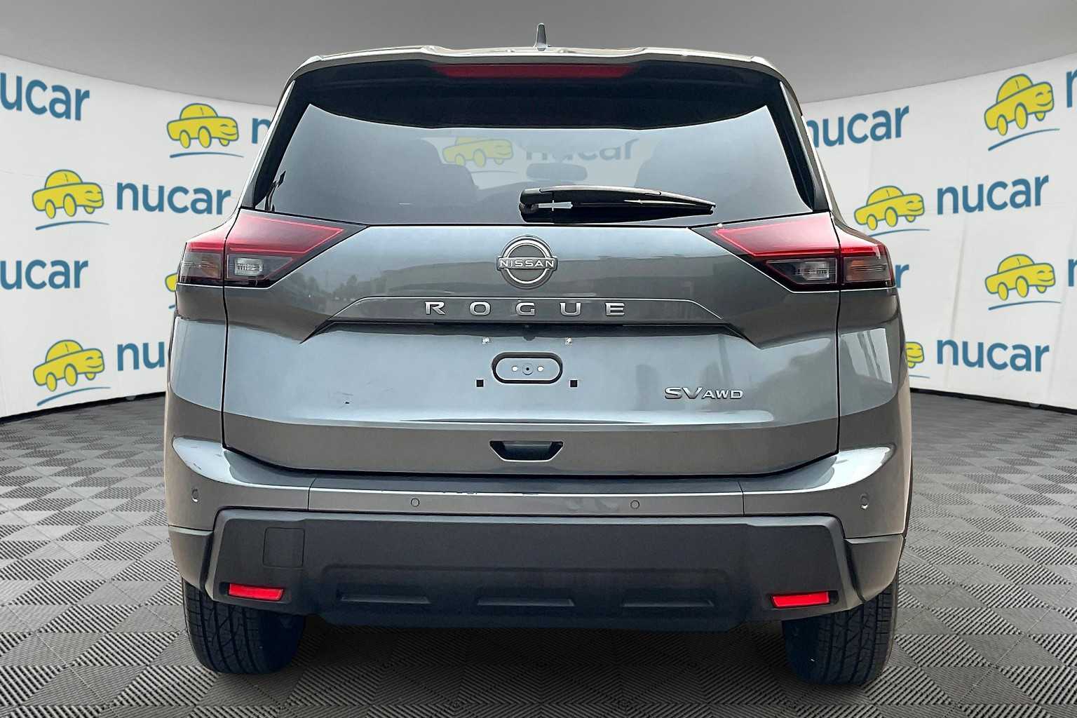 2024 Nissan Rogue SV photo 5