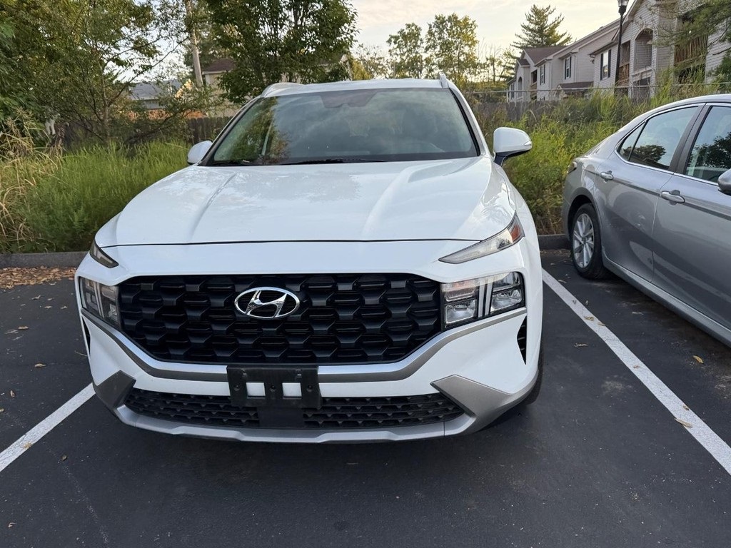 2023 Hyundai Santa Fe SEL photo 2