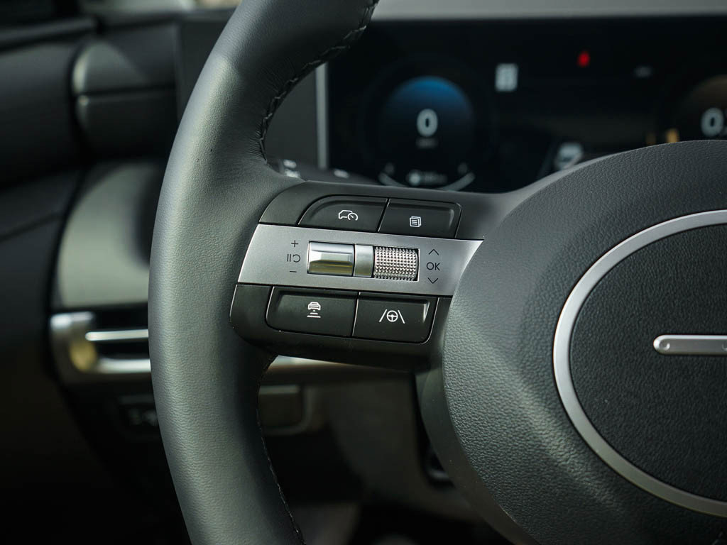 2025 Hyundai Tucson SEL Convenience photo 17