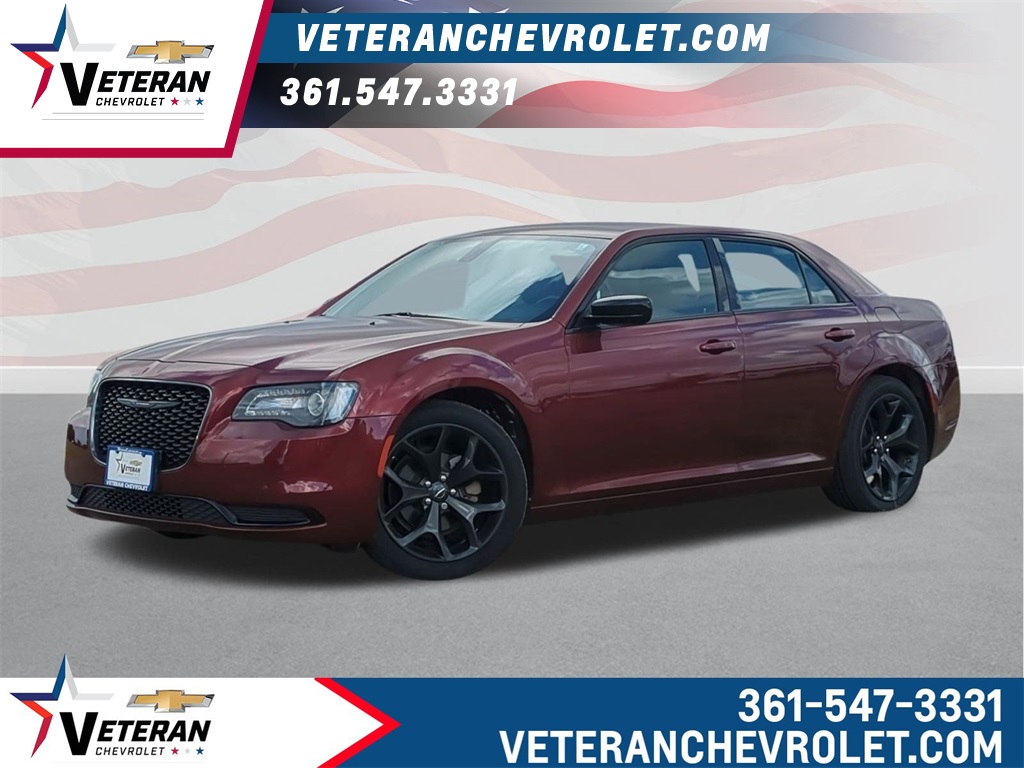 2022 Chrysler 300 Touring