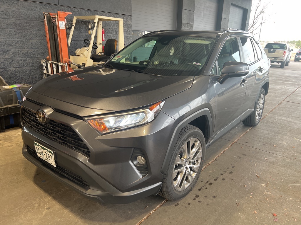 2021 Toyota RAV4 XLE Premium's photo