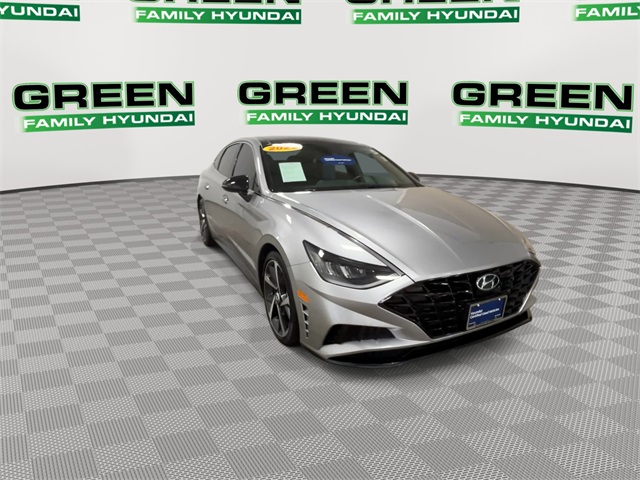 2022 Hyundai Sonata SEL Plus photo 2