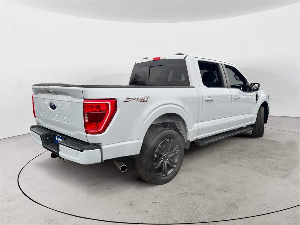 2022 Ford F-150 XLT photo 3