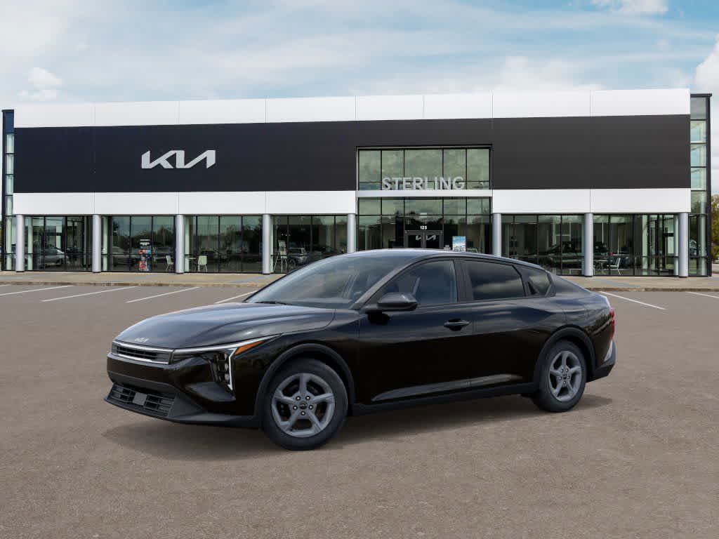 2025 Kia K4 LXS photo 3