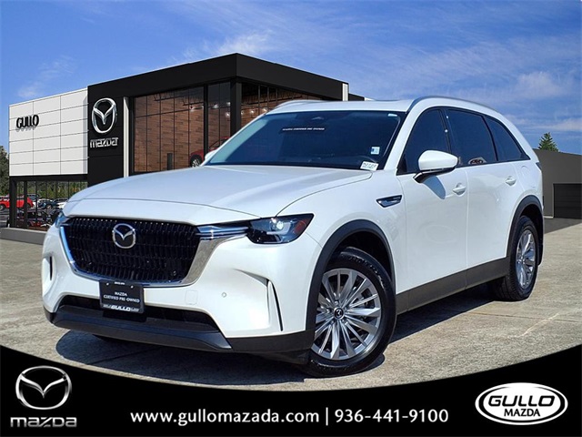 2025 Mazda CX-90 Preferred Package's photo