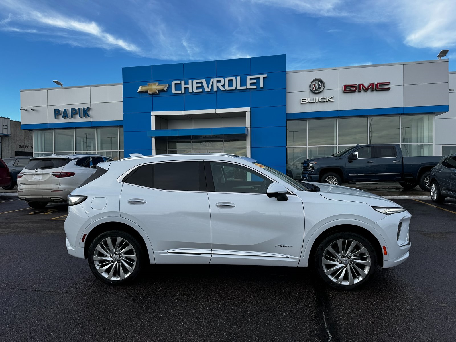 2026 Buick Envision Avenir's photo