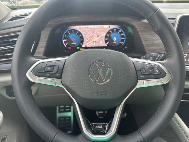 2026 Volkswagen Atlas SEL Premium R-Line photo 4
