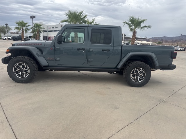 2025 Jeep Gladiator Rubicon photo 2