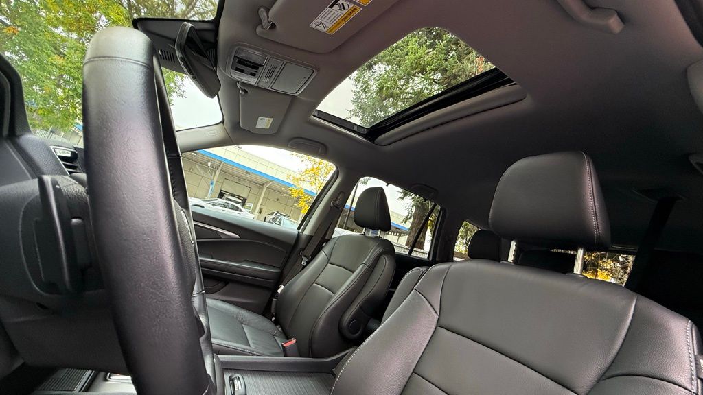 2022 Honda Pilot Special Edition photo 32