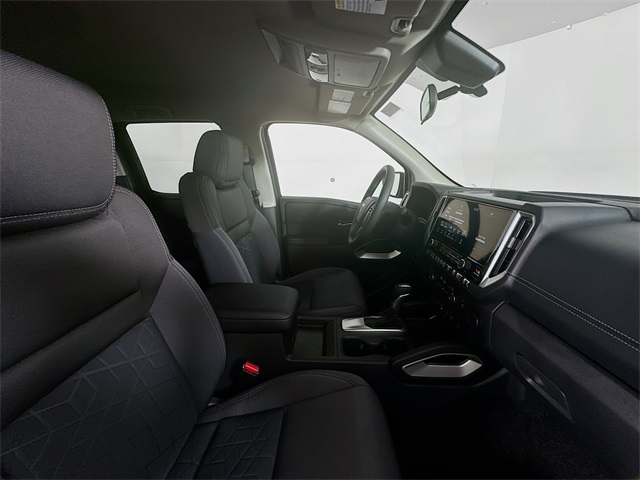 2025 Nissan Frontier SV photo 24