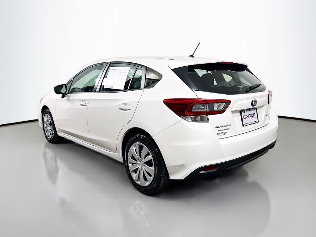 2023 Subaru Impreza Base photo 3