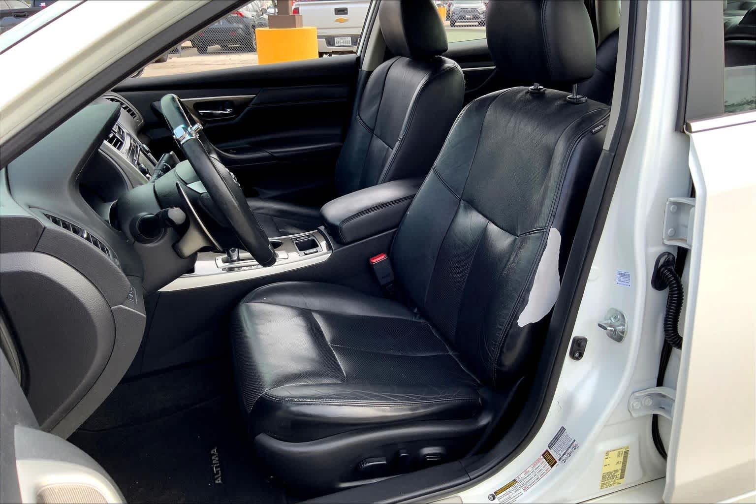 2015 Nissan Altima 3.5 SL photo 4