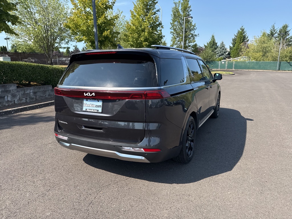 2024 Kia Carnival SX photo 5