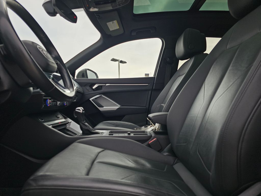 2023 Audi Q3 Premium S line photo 21