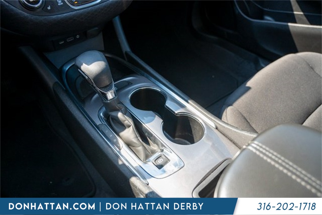 2023 Chevrolet Malibu 1LT photo 12