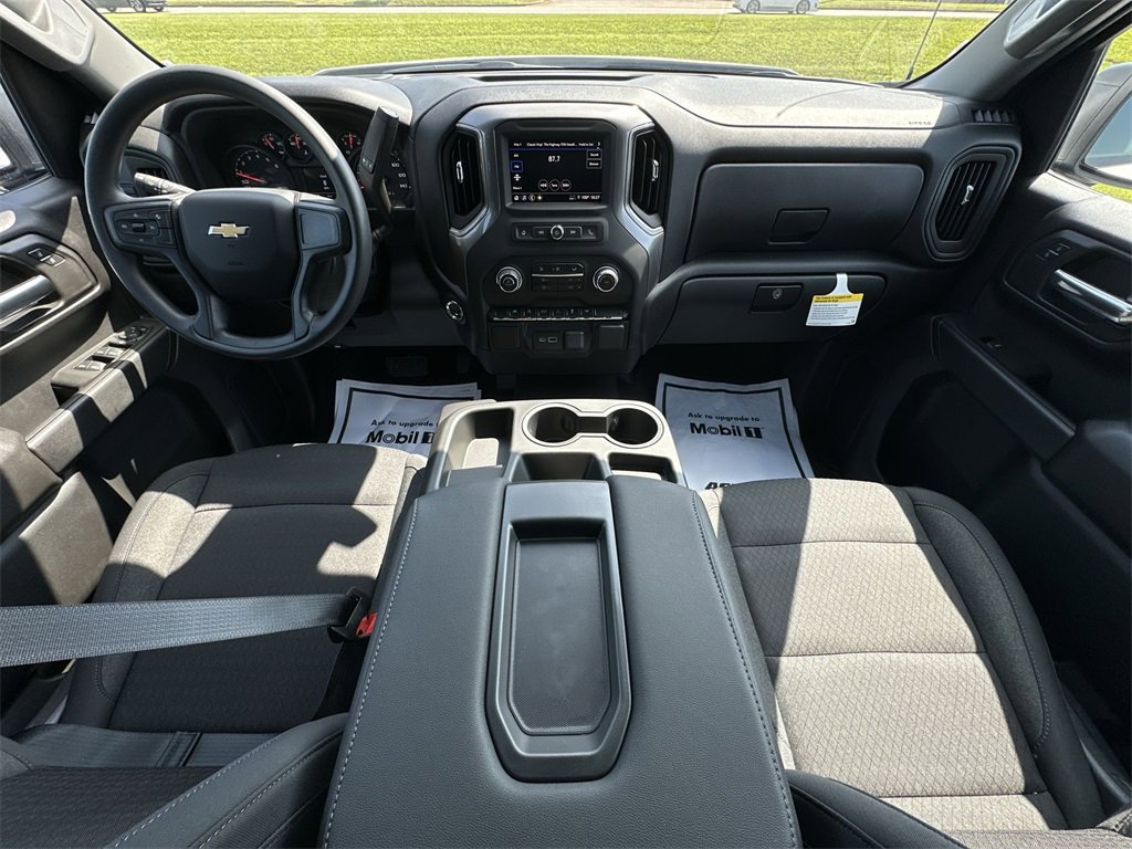 2025 Chevrolet Silverado 1500 Custom photo 20