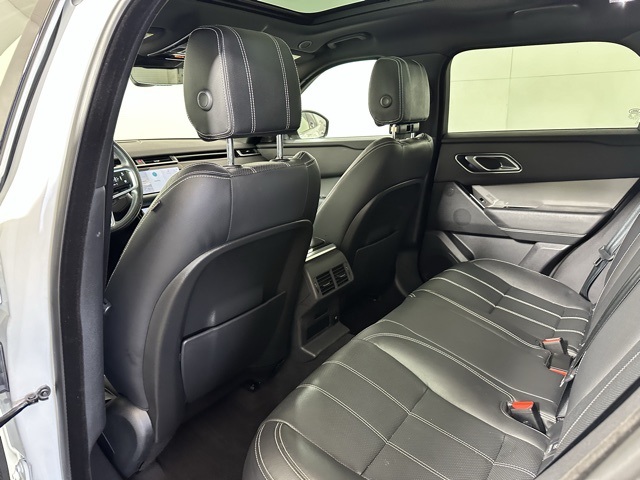 2021 Land Rover Range Rover Velar S photo 15