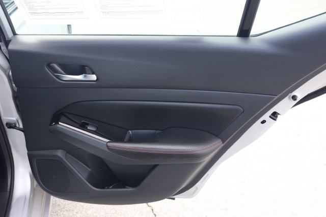 2023 Nissan Altima 2.5 SR photo 16