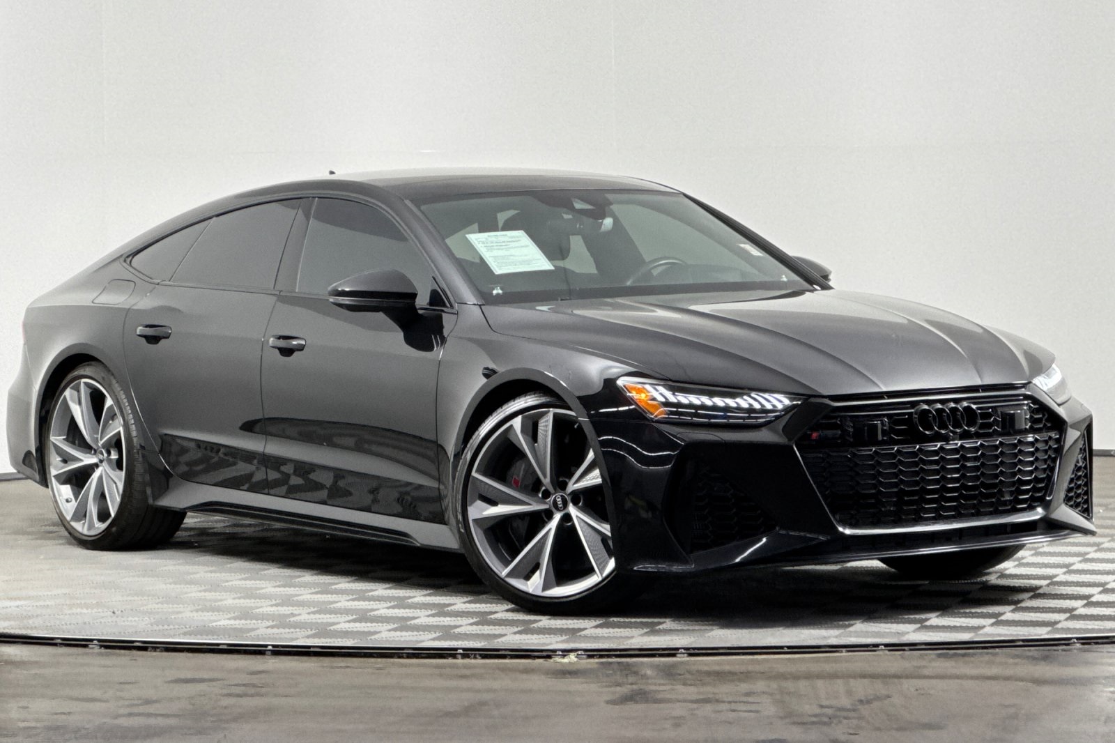 2021 Audi RS 7 Base photo 2