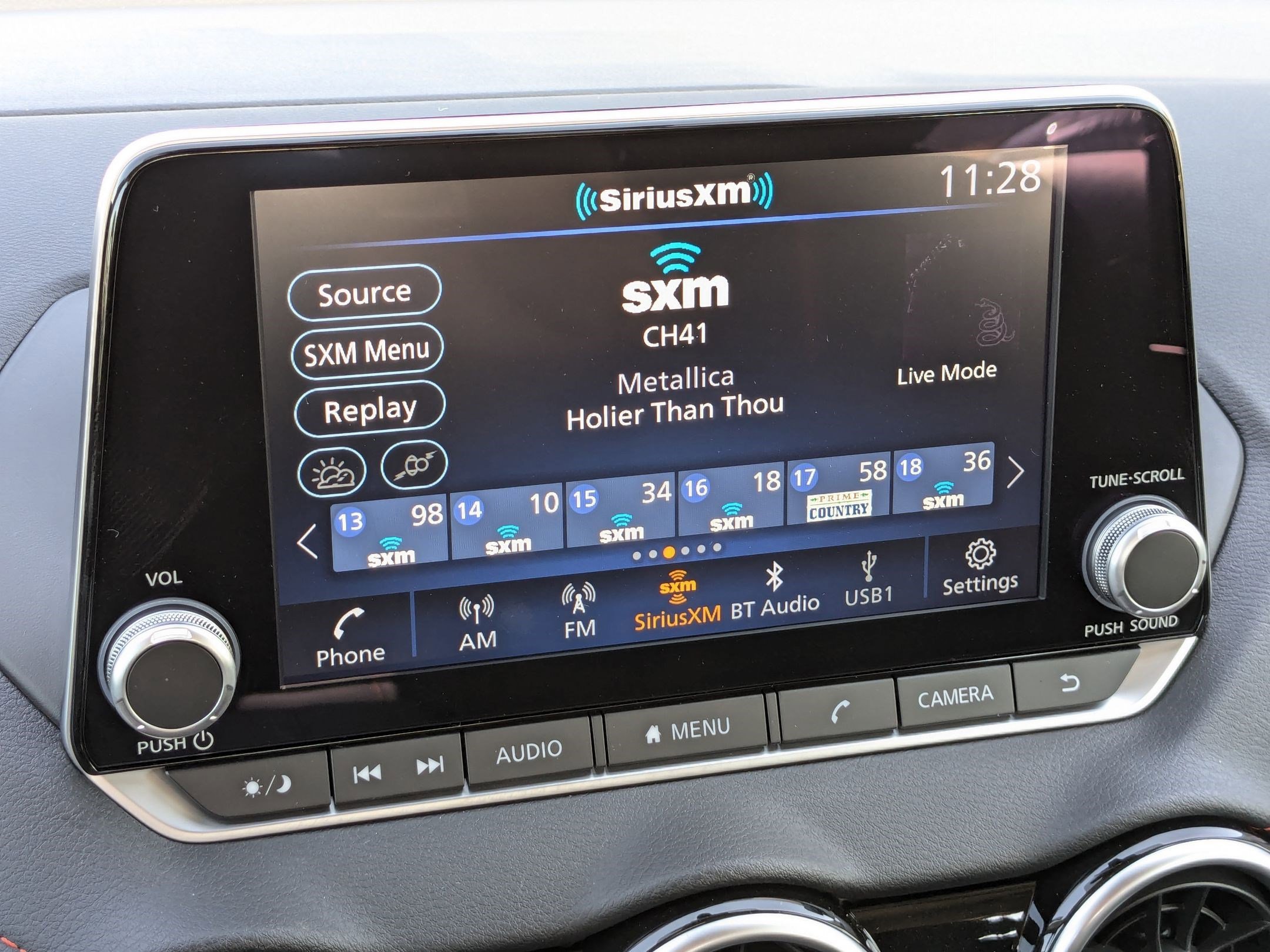 2025 Nissan Sentra SR photo 10