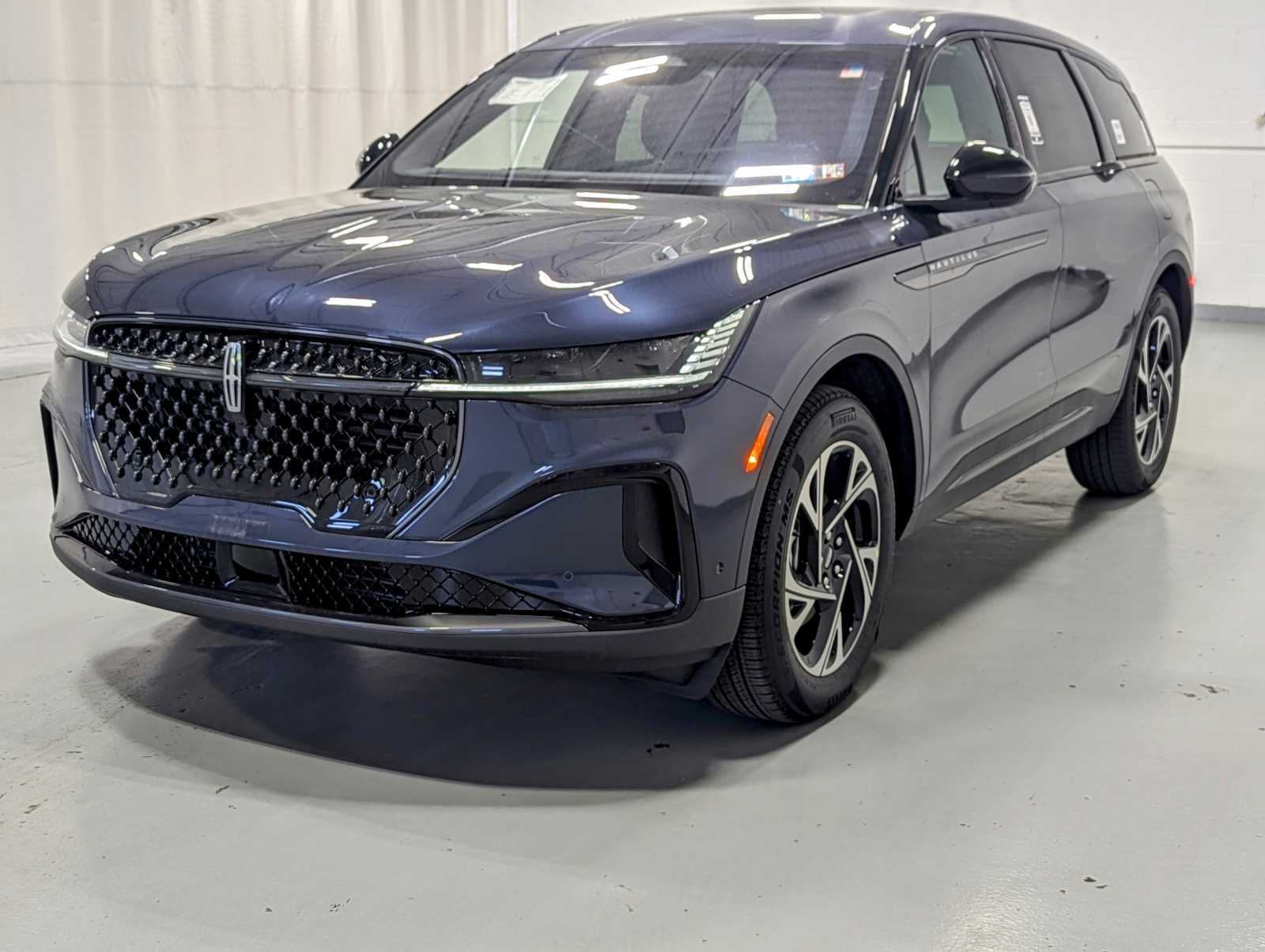 New 2024 Lincoln Nautilus Premiere in Blue Panther Metallic Clearcoat ...