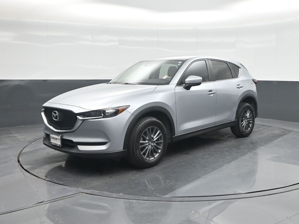 2017 Mazda CX-5 Sport's photo
