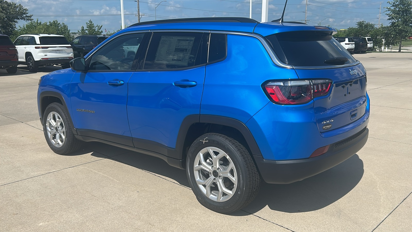 2025 Jeep Compass Latitude photo 6