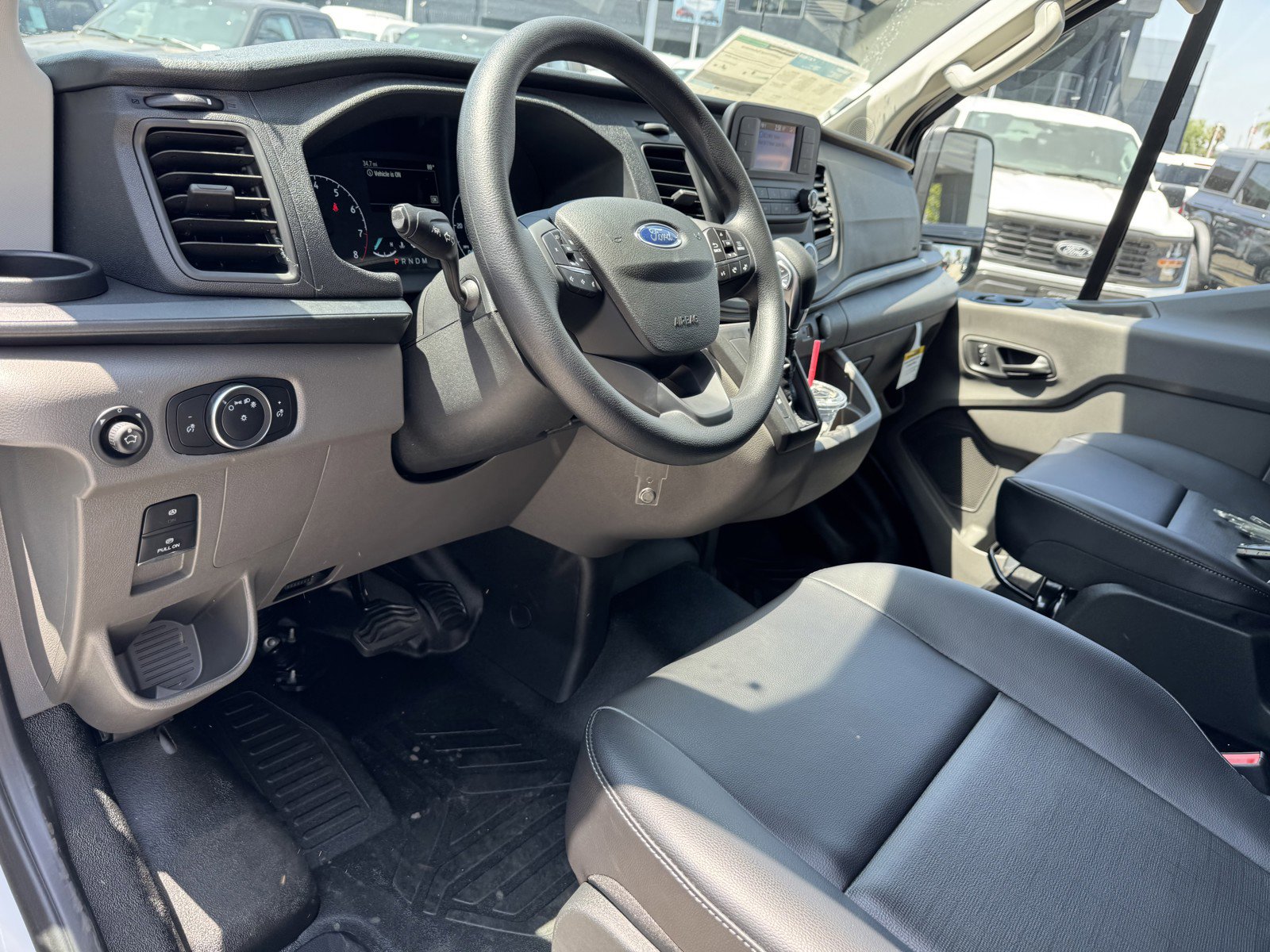 2025 Ford Transit photo 8