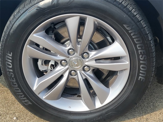 2023 Acura MDX SH-AWD photo 12