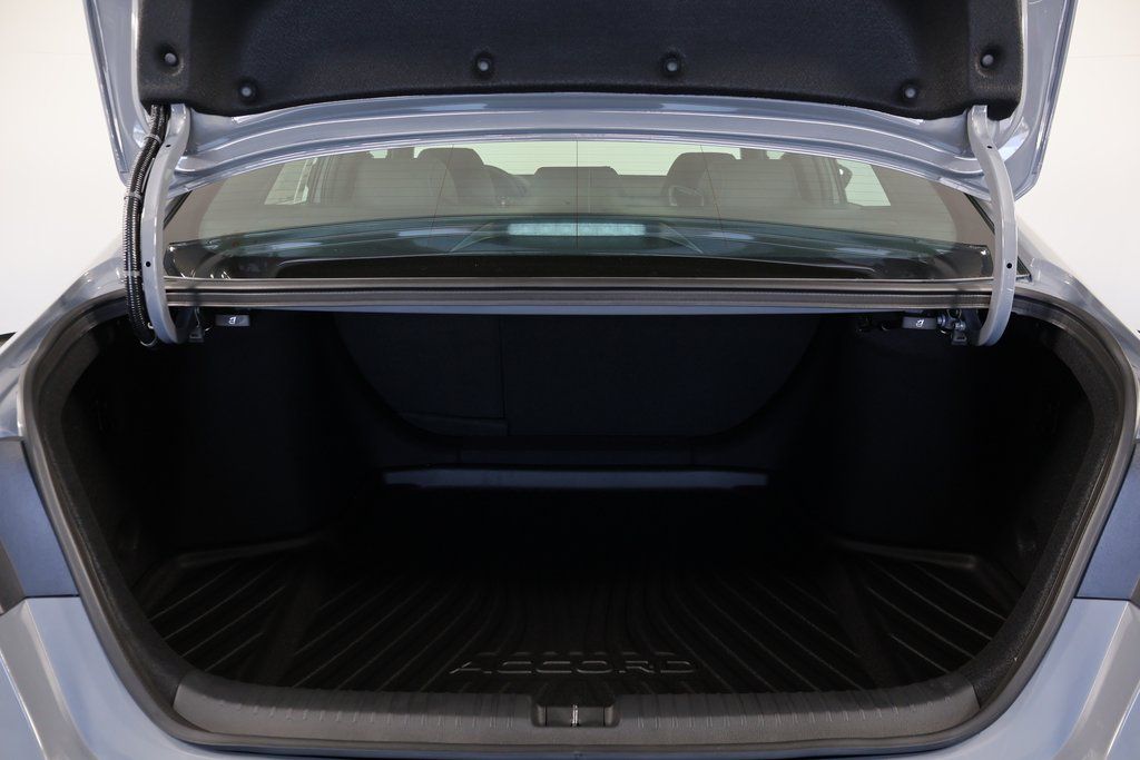 2025 Honda Accord Hybrid Sport-L photo 8