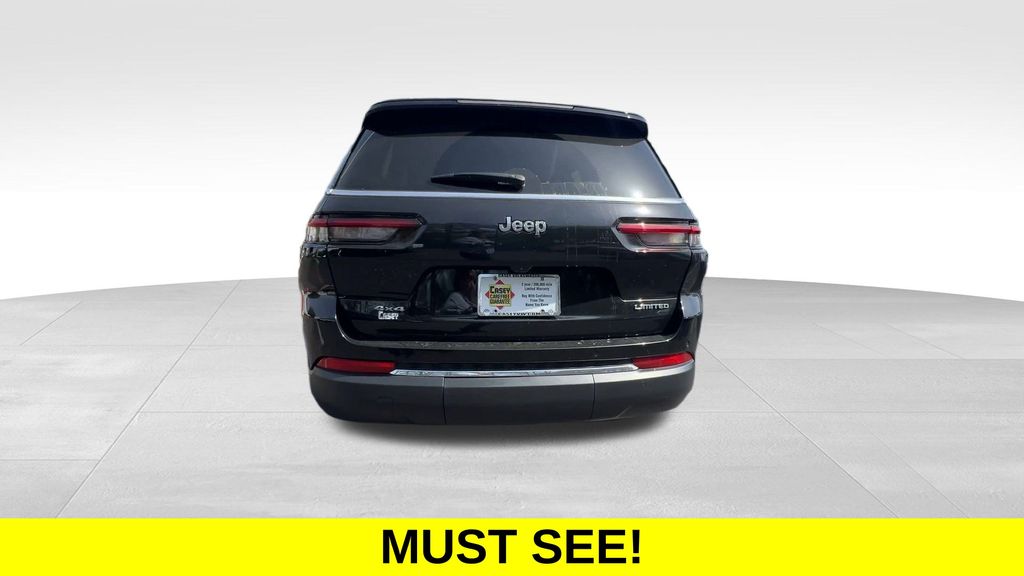 2023 Jeep Grand Cherokee Limited photo 3