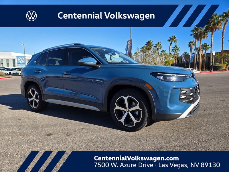 2026 Volkswagen Tiguan SE's photo