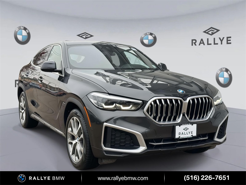 2023 BMW X6 40i's photo