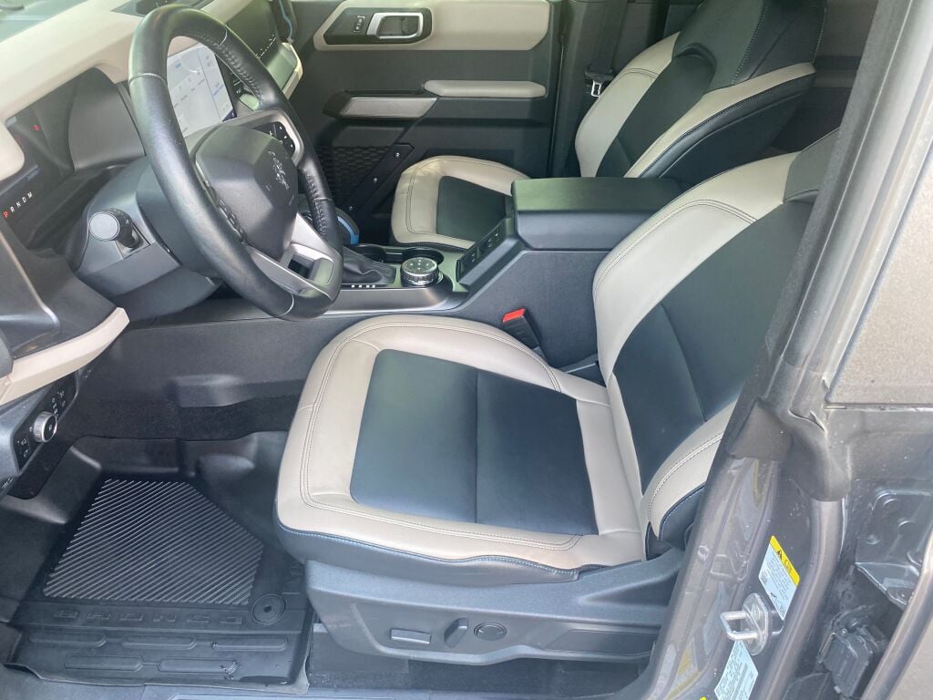 2023 Ford Bronco Wildtrak photo 7