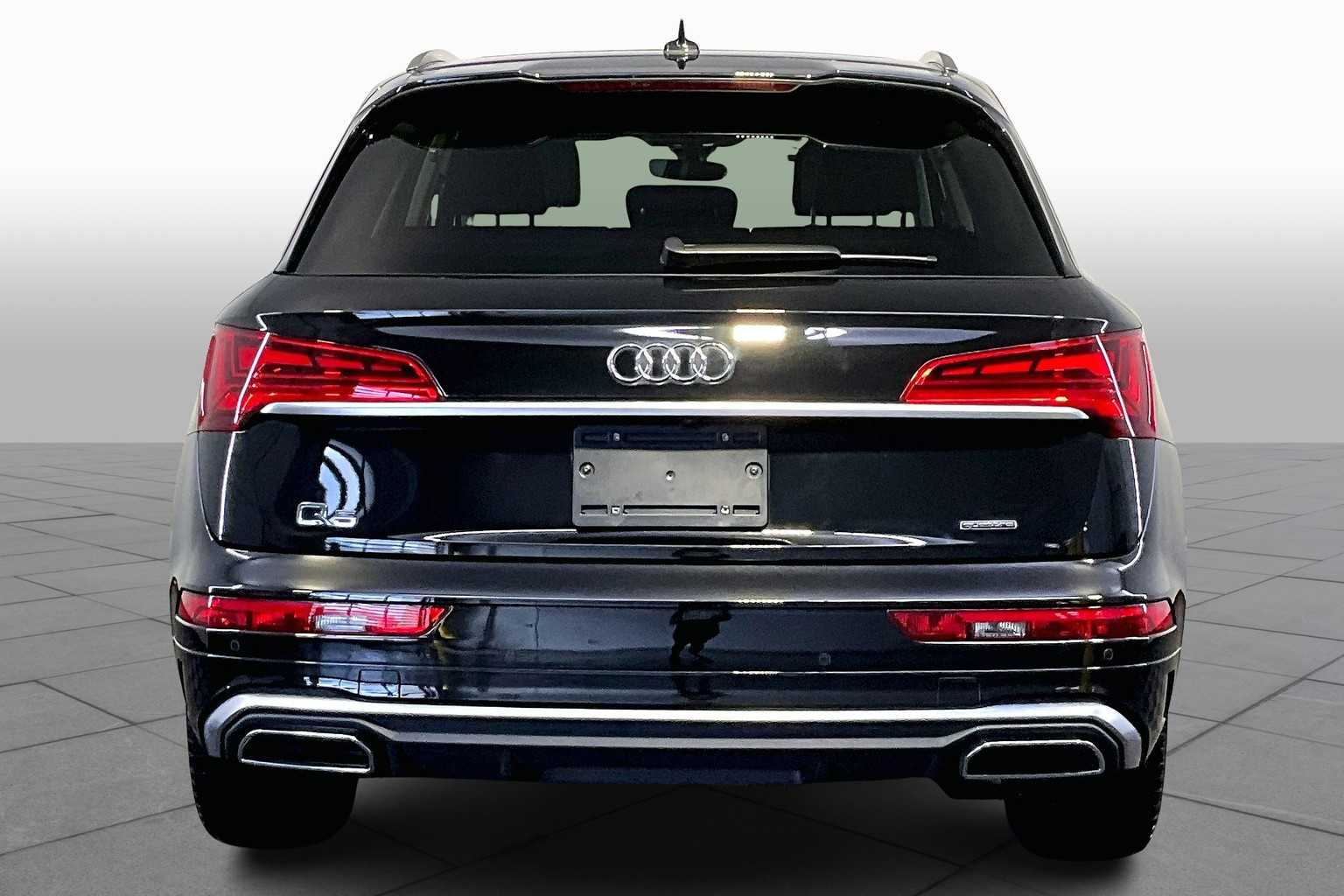 2023 Audi Q5 S line Premium Plus photo 4